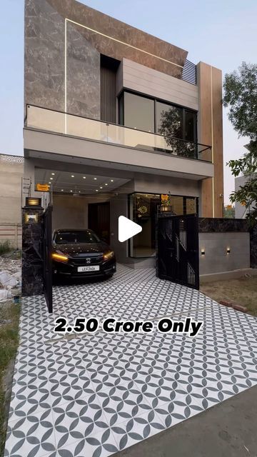 The Estate Exchange on Instagram: "5 Marla Ultra Modern House in DHA Rahber, Lahore 🏠" 5 Marla House Front Elevation, Pakistan House Design, Ultra Modern House, Aesthetic House Exterior, 5 Marla House Plan, House With Garage, Indian House Exterior Design, Front Elevation Designs, Elevation Design