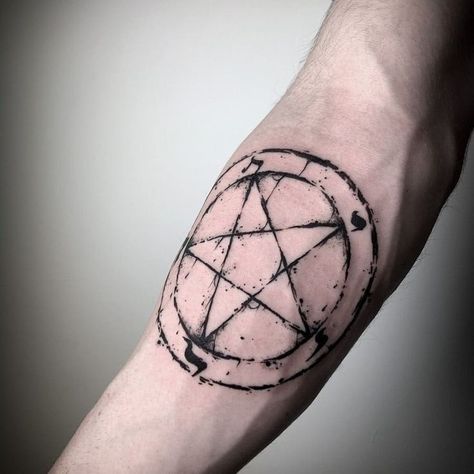 Pentagram Tattoos, Pentacle Tattoo, Pentagram Tattoo, Gotik Tattoo, Witchcraft Tattoos, Satanic Tattoos, Pagan Tattoo, Emo Tattoos, Wiccan Tattoos