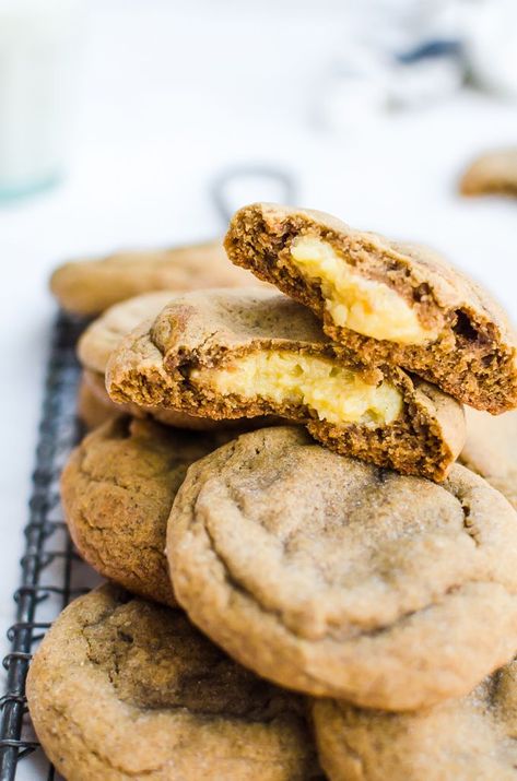 Eggnog Stuffed Gingerbread Cookies #bakingmadeeasier @walmart @countrycrock [ad] Gingerbread Stuffed Cookies, Eggnog Gingerbread Cookies, Stuffed Gingerbread Cookies, Stuffed Cookie Recipes, Andes Mint Cookies, Creamy Eggnog, Eggnog Cookies, Tasty Cookies, Country Crock