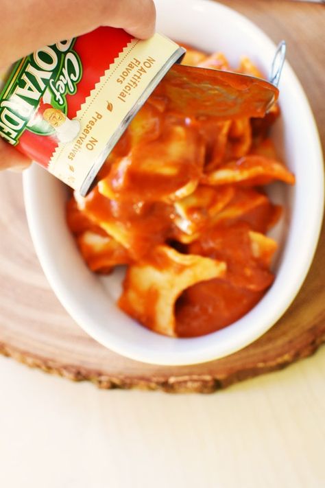 Canned Ravioli Recipes, Chef Boyardee Ravioli Recipe, Chef Boyardee Ravioli, Chef Boyardee Pizza, Canned Ravioli, Ravioli Dinner Ideas, Ravioli Casserole, Chef Boyardee, Ravioli Lasagna