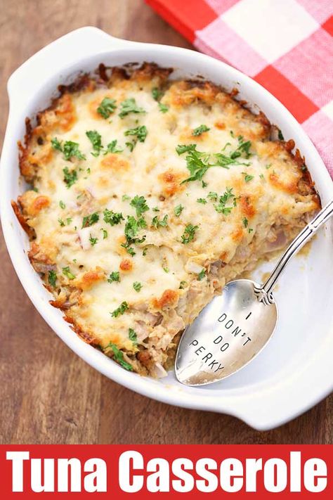 Low Carb Keto Tuna Casserole | Healthy Recipes Blog Tuna Casserole Healthy, Keto Tuna Casserole, Healthy Tilapia, Keto Tuna, Tilapia Fish, Japanese Desserts, Tuna Casserole, Low Carb Casseroles, Carb Snacks