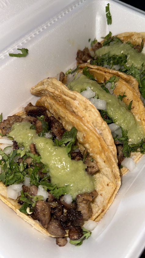 Carne Asada Aesthetic, Tacos Carne Asada, Carne Asada Tacos, Soul Food Dinner, Street Tacos, Healthy Food Motivation, Food O, Best Food Ever, Food Recepie