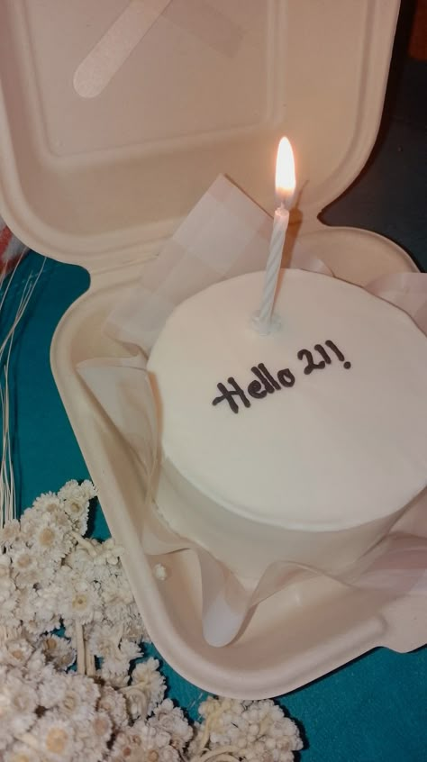 21st Birthday Story Instagram, Birthday Cake 21 Aesthetic, Hello 21 Birthday Wallpaper, Hello 21 Birthday Cake, Turning 21 Aesthetic, Hello 31 Birthday, Birthday Cake 21st Birthday Cake, Birthday 21 Aesthetic, 21 Cake Ideas 21st Birthday