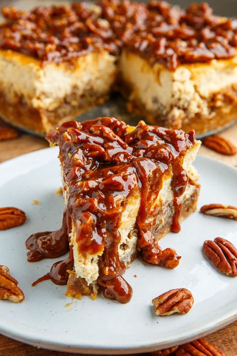 Pecan Pie Cheesecake with Pecan Caramel Sauce Salted Caramel Pecan Cheesecake, Pecan Caramel Sauce, Butter Pecan Cheesecake Recipe, Pecan Pie Cheesecake Recipe, Closet Cooking, Pecan Pie Cheesecake, Pecan Cheesecake, Pie Cheesecake, Caramel Recipes Sauce