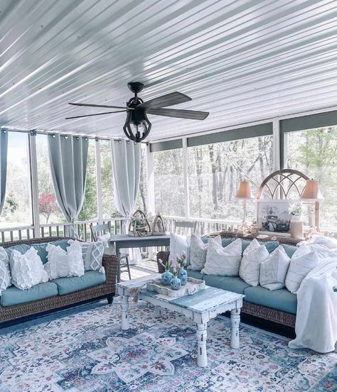 Sunroom Decorating, Bedroom Patio, Patio Outdoor, Outdoor Area Rug, Traditional Area Rugs, Modern Area Rugs, Outdoor Rug, Outdoor Area Rugs, Outdoor Area