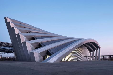 DuShe Architectural Design transformed abandoned railway station into a museum - Parametric Architecture Parametric Building Design, Parametric Roof, Parametric Building, Abandoned Railway, Urbanism Architecture, World Tourism Day, Architectural Scale, Exhibition Building, Tourism Day