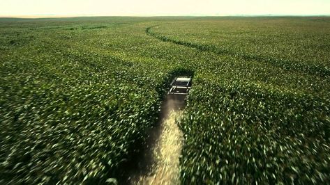 Cornfield Chase | Interstellar Inter Stellar, Cornfield Chase, Ocean Of Stars, Interstellar 2014, Interstellar Movie, Hidden Movie, Django Unchained, Septième Art, Recent Movies