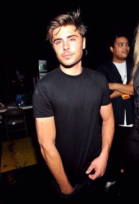 Zach Zach Efron, Ken Doll, Zac Efron, High School Musical, Famous Faces, Bodybuilder, Celebrity Crush, Other People, Actors & Actresses