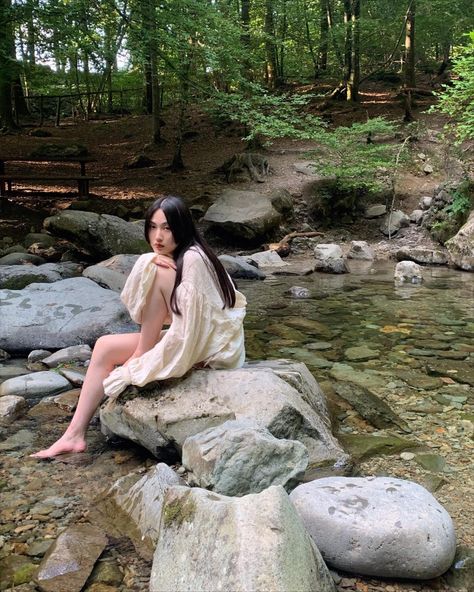 Waterfall Birthday Photoshoot, River Outfit Ideas, Riverside Photoshoot, Creek Pics, River Shoot, Creek Photoshoot, River Photoshoot, Gothic Forest, Ethereal Photography