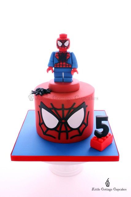 Lego Marvel Birthday Cake, Spiderman Lego Birthday Party, Lego Spiderman Party, Lego Spiderman Birthday Party, Spiderman Lego Cake, Dort Spiderman, Lego Cakes For Boys, Lego Superhero Cake, Lego Movie Birthday