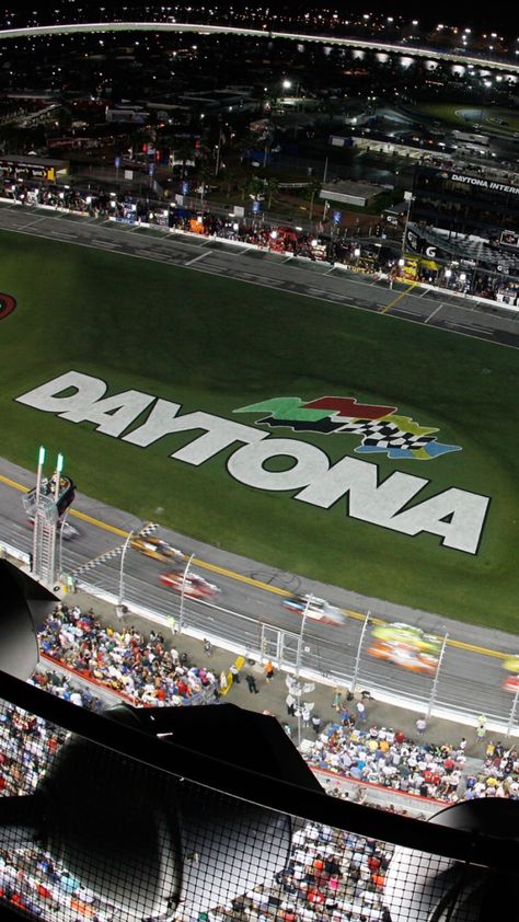 Daytona Daytona Aesthetic, Nascar Wallpaper, Nascar Driver Aesthetic, Daytona Speedway, Nascar Iphone Wallpapers, Daytona Nascar, Nascar Daytona, Daytona Race Track, Nascar Photos