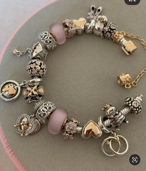 Silver And Gold Pandora Bracelet Ideas, Silver Pandora Bracelet With Gold Charms, Cute Pandora Bracelet Charms, Pandora Gold And Silver Bracelet, Pandora Bracelet Silver And Gold, Gold And Silver Pandora Bracelet, Gold Pandora Bracelet, Pandora Charm Bracelet Aesthetic, Pandora Bracelet Aesthetic