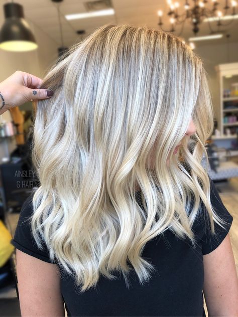 Bright Short Blonde Hair, Full Blonde Babylights, Fresh Blonde Highlights, Bright Blonde Highlights Short Hair, Medium Length Blonde Hair With Highlights, Bright Blonde Highlights With Dimension, Shoulder Length Bright Blonde Hair, Medium Length Bright Blonde Hair, Bleach Blonde To Natural Blonde