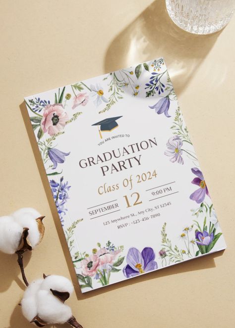 Graduation Card Invitations, Aesthetic Graduation Invitation, Birthday And Graduation Invitation, Floral Grad Party Decorations, Invitation For Graduation, Graduation Party Invitation Ideas, Graduation Save The Date High School, College Grad Invitations, Graduation Invitation Ideas