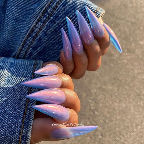 Mylar Nails, Blue Stiletto Nails, Blue Press On Nails, Blue Chrome Nails, Stilleto Nails Designs, Velvet Nails, Baby Blue Nails, Blue Chrome, Chrome Nails Designs