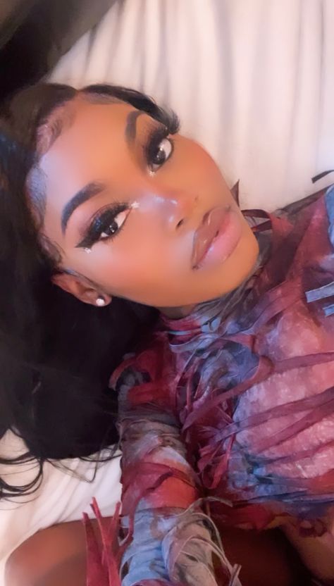 Queen Von on Twitter: "Thought she was cute til she ran into me 🖤… " Asian Doll Aesthetic, Asian Doll Makeup, Asian Dolls, Da Brat, Doll Aesthetic, Asian Doll, Pretty Females, Swag Outfits For Girls, Female Rappers