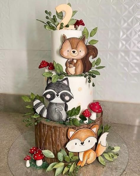 Woodland Baby Shower Theme Cake, Woodland Cake Birthday, Forest Animals Cake, Forest Animal Cake, Woodland Themed Cake, Forest Birthday Cake, Gateau Baby Shower Garcon, Woodland Theme Cake, Woodland Birthday Cake