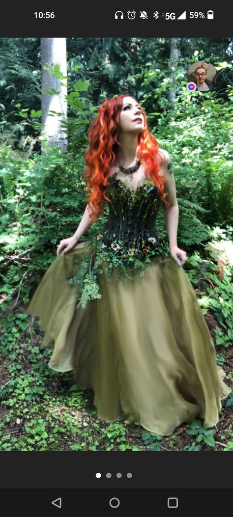 Woodland Fairy Cosplay, Nature Dress Forests, Enchanted Forest Gown, Forest Nymph Costume, Moss Butterfly, Elven Dresses, Fairycore Wedding, Forest Fairy Costume, Woodland Fairy Costume