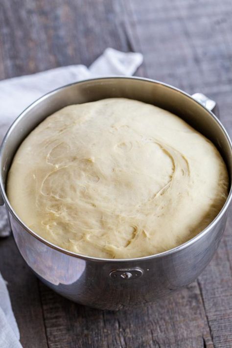 The Perfect Yeast Pastry Dough - Momsdish Vatrushka Recipe, Yeast Dough Recipe, Pastry Dough Recipe, Homemade Brioche, Yeast Dough, Puff Pastry Dough, Sweet Dough, Bread Bun, Puff Pastry Recipes