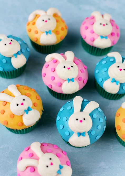 Buttercream Bunny Cupcakes – bakerella.com Rabbit Cupcakes, Marbled Banana Bread, Easter Cake Recipes, Bunny Cupcakes, Colorful Cupcakes, Teddy Bear Cakes, Animal Cupcakes, Vanilla Buttercream Frosting, Salty Cake