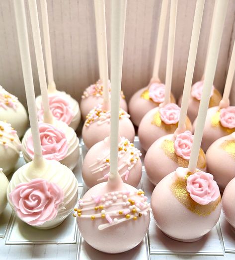 Cakesicle Designs, Cake Pops Baby Shower Girl, Wildflower Cake, Flower Cake Pops, Brides Room, Cookies From Scratch, Baby Shower Cake Pops, Sweet Treats Desserts, Baby In Bloom