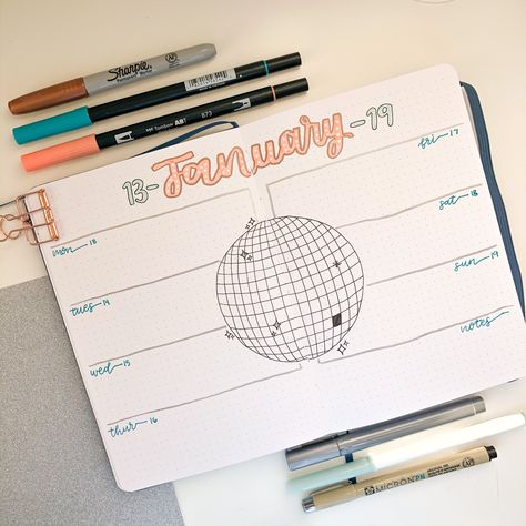 Disco Ball Bullet Journal, Weekly Spread Bullet Journal, Bujo Aesthetic, Bullet Journal Week, 2024 Bujo, Bujo Themes, Bullet Journal Lists, January Bullet Journal, Journal 2024