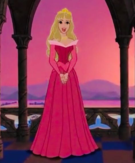 I always loved Princess Aurora for her pink dress alone ❤️ Disney Princess Pink Dress, Aurora Pink Dress, Putri Aurora, Disney Princess Tea Party, Princess Aurora Dress, Aurora Costume, Aurora Fashion, Official Disney Princesses, Disney Enchanted