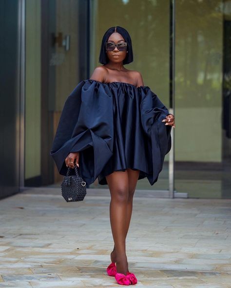 DIY OFF-SHOULDER DRESS – DEBBS BJUKU Flowy African Dress, Off Shoulder Diy, Classy Short Dresses, African Print Shirt, African Fabric Dress, Dramatic Sleeves, Diy Denim, Biology Lessons, Dinner Dress Classy