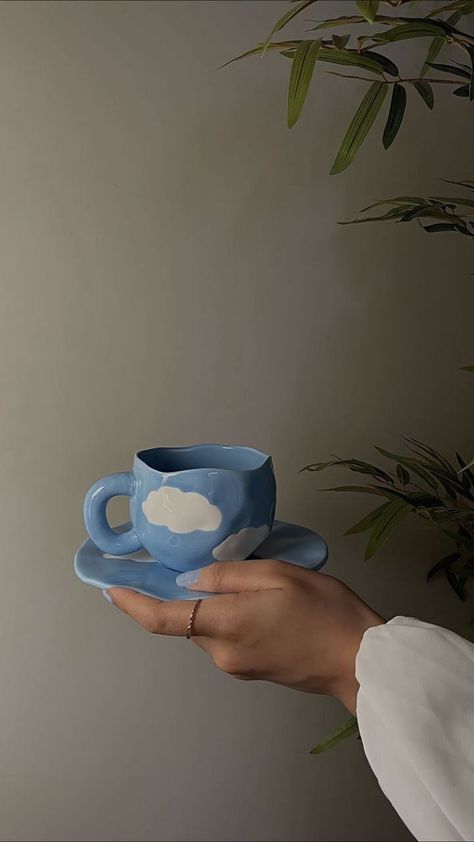 Duck Face Selfie, Selfie Lighting, Cloud Coffee, Birthday Balloons Pictures, Face Selfie, Blooming Tea, Tea Cup Gifts, Kitchen Gadgets Unique, Duck Face