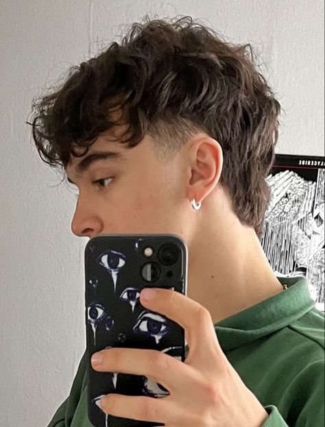 The Best 25 Modern Mullet Haircuts for Men (Detailed Gallery) | 25 Trendy Modern Mullet Haircuts for Men: The Ultimate Guide To New Mullet Hairstyles Modern Mullet Haircut, Mullet Haircuts, Mullet Hairstyles, Taper Fade Short Hair, Short Mullet, Mens Haircuts Short Hair, Men Haircut Curly Hair, Mullet Haircut, Mens Hairstyles Thick Hair