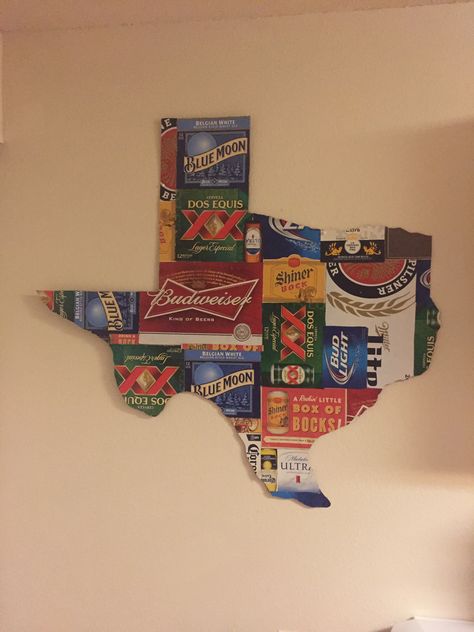 Beer Case DIY #DIY #beer #texas #beercasediy #budweiser #shiner #craft #cardboardcraft Beer Box Crafts, Frat Basement, Can Ideas, Alevel Art, Beer Case, Beer Box, Diy Beer, Cap Art, Beer Art