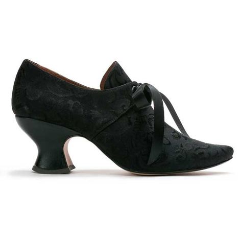 "Pompadour" French Court Shoes (1680-1740), Black 18th Century Shoes, Shifting Board, Century Shoes, Colonial Dress, American Duchess, Historical Shoes, Historical Dress, Century Dress, Bags Online Shopping