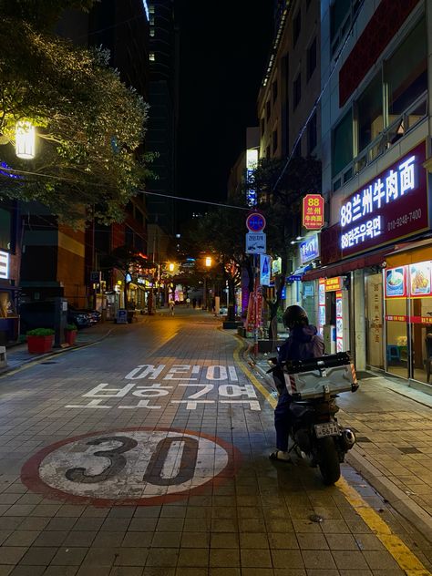 📍Busan, South Korea #street #night #korea #busan #motorbike #asia Seoul Vibe, Korea Busan, Korea Street, Korea Aesthetic, Busan Korea, Busan South Korea, Iphone Wallpaper Kawaii, Busan, South Korean