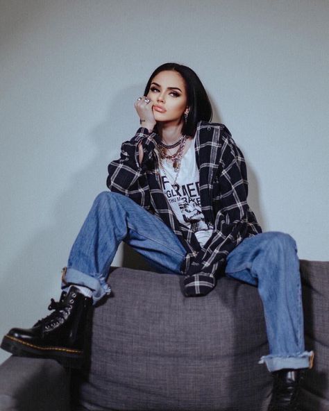 Looks Hip Hop, Look Grunge, Maggie Lindemann, Rock Outfits, Grunge Look, Tomboy Fashion, Edgy Outfits, Grunge Fashion, Grunge Outfits