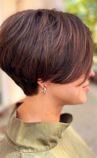 Longer Pixie Haircut, Haircut Styles For Women, Short Hair Trends, Edgy Short Hair, Penteado Cabelo Curto, Trending Hairstyles, Short Hair Haircuts, Short Hair With Layers, Short Bob Hairstyles