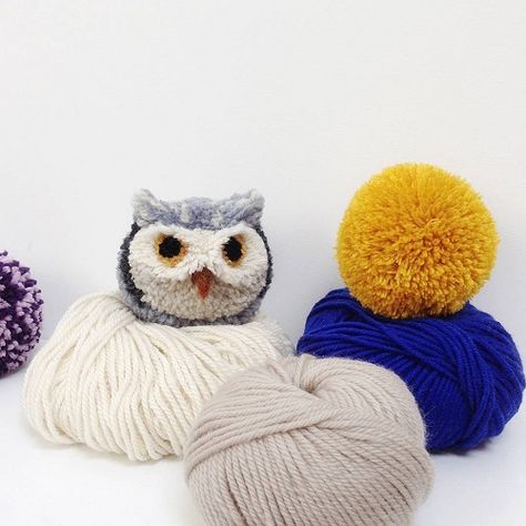 Pom Pom Owl, Pom Pom Animals, Pom Pon, String Crafts, Thanks To You, Pom Pom Crafts, Owl Decor, Owl Lovers, Big Thanks