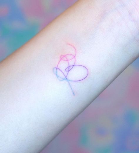 Bisexual Tattoos For Women, Bi Tattoos For Women, Bi Pride Tattoo Ideas, Bisexual Tattoo Ideas, Bisexual Tattoo, Friendship Tattoo, Bts Tattoo, Pride Tattoo, Libra Tattoo