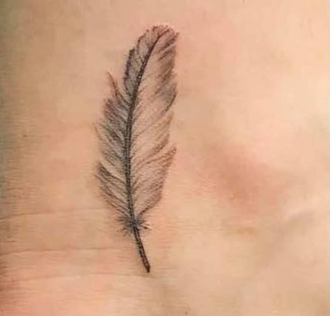 Tatoos Woman Feather, Feather Tiny Tattoo, Dainty Feather Tattoo, Minimalist Feather Tattoo, Tiny Feather Tattoo, Fine Line Feather Tattoo, Feather Tattoo Behind Ear, White Feather Tattoos, Feather Tattoo Placement