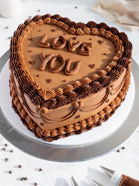 Heart Shaped Birthday Cake, Chocolate Heart Cakes, Heart Shaped Cake Pan, Cake Wallpaper, Chocolate Cake Designs, Heart Cakes, Heart Shaped Chocolate, About Heart, Heart Shaped Cakes