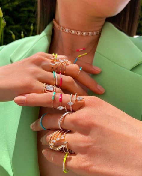 Gen Z Jewelry, Ss23 Trends, Colorful Deck, Enameled Jewelry, Cartier Jewelry, Gen Z, Color Ring, Enamel Jewelry, Jewelry Inspo