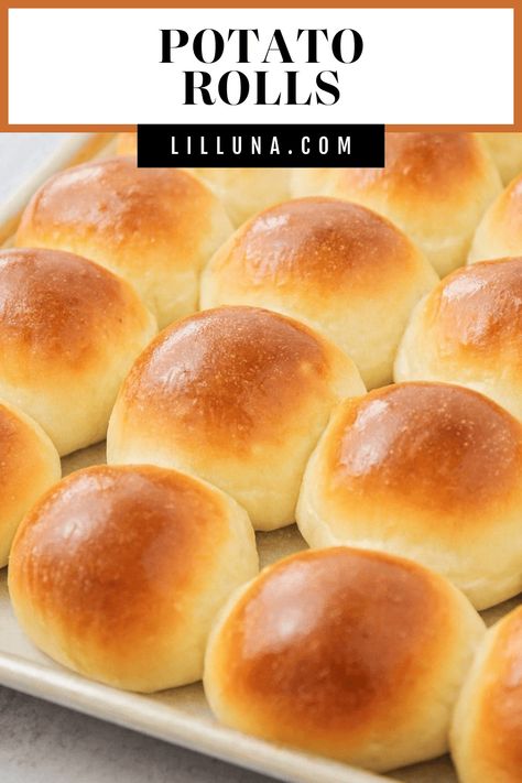 Potato Rolls are pillowy soft, chewy, and buttery. The mashed potatoes make the rolls melt-in-your-mouth delicious! #potatorolls #dinnerrolls #potato #rolls Potato Rolls Recipe, No Yeast Dinner Rolls, Potato Rolls, Healthy Blueberry Muffins, Instant Potatoes, How To Make Potatoes, Potato Roll, With Mashed Potatoes, Buttermilk Fried Chicken