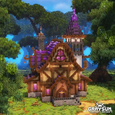 Minecraft Amethyst, Fantasy Survival, Minecraft Fantasy House, Minecraft Enchantments, Minecraft Medieval House, Minecraft Castle Designs, Drawing Hacks, Rumah Minecraft Sederhana, Minecraft Structures