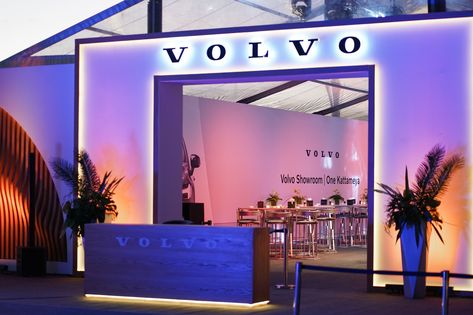 VOLVO One katameya opening event on Behance Event Entrance Design, Event Entrance Arch, Launch Event Ideas, Event Venue Design, Event Entry, Event Entrance, Opening Event, Applied Art, Stage Set Design