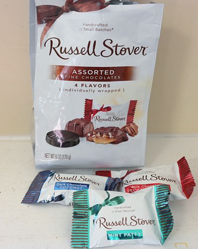 Russell Stover Assorted Fine Chocolates Russel Stover Chocolate, Mint Patties, Fine Chocolate, Chocolate Treats, Classy Chic, Small Batches, Candy Bar, Chocolates, Caramel