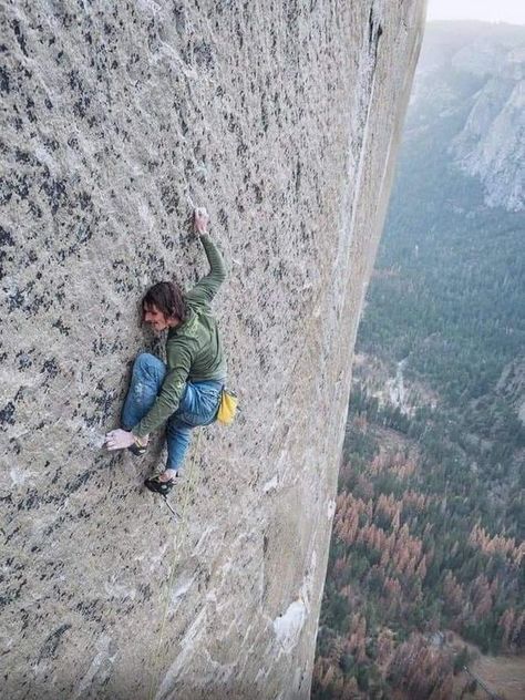 Adam Ondra, Free Climb, Lead Climbing, Climbing Mountains, Vacation Video, Mexico Vacation, Mountain Climbing, World Champion, Florida Vacation