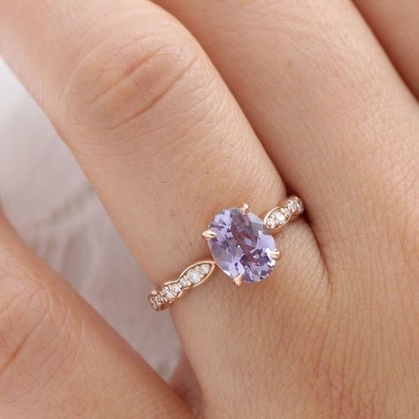 Rose Sapphire Engagement Ring, Scalloped Band Engagement Ring, Purple Saffire Engagement Ring, Purple Diamond Wedding Rings, Purple Gemstone Engagement Rings, Light Purple Wedding Ring, Engagement Rings Purple Stone, Amethyst Rings Engagement, Amethyst And Diamond Engagement Ring