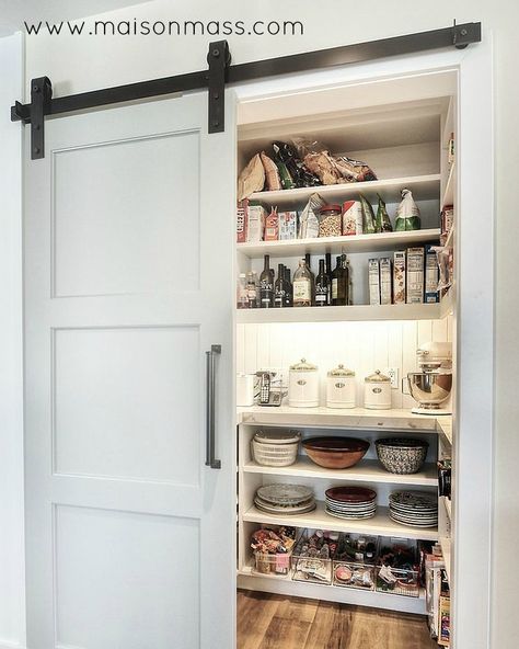 10 Charming Farmhouse Features • Maison Mass Small Kitchen Pantry, Kitchen Pantry Doors, Barn Door Pantry, Beautiful Pantry, Modern Pantry, Farmhouse Pantry, Barn Style Doors, Pantry Shelving, Barn Door Designs