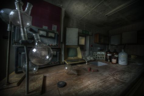 https://flic.kr/p/bFnRHp | Abandoned laboratory M  ( explore ) | Found this cool laboratory inside an abandoned sanatorium . Abandoned Laboratory, Interior Concept Art, Abandoned Place, Laboratory Design, Environmental Research, Industrial Steampunk, Haunted Castle, Abandoned Castles, Mad Science