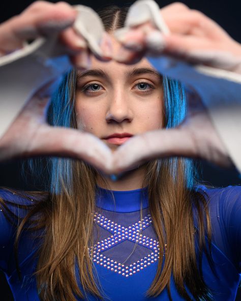 Hm…do I have a soft spot for gymnasts? Yes, yes I do! This sport has some of the most fierce, motivated, focused and strong athletes. And I have respect for each and every one of them. Here’s a few from my studio session with @jocelyn2cupcake who killed her sesh with me!💙 #gymnastics #gymnast #sportphotography #sportraiture #sportrait Gymnastics Senior Pictures, Master Board, Gymnastics Photos, Studio Session, Soft Spot, Yes I Did, Sport Photography, Senior Pics, Gymnast