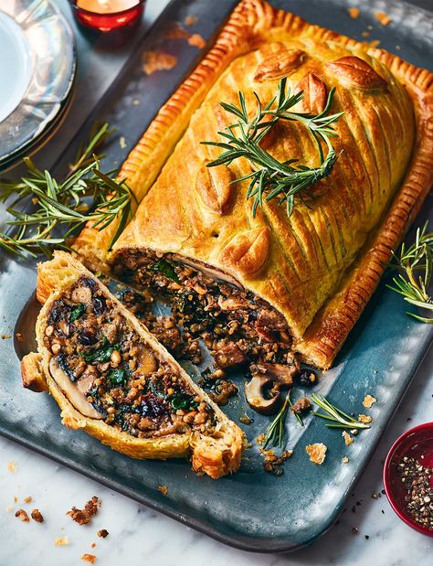 Vegan New Years Recipes, Vegetarian Christmas Main, Vegetarian Xmas, Nut Roast Recipe, Vegetarian Wellington, Chestnut Mushroom, Savoury Pastry, Roasted Nuts Recipe, Sunday Roasts